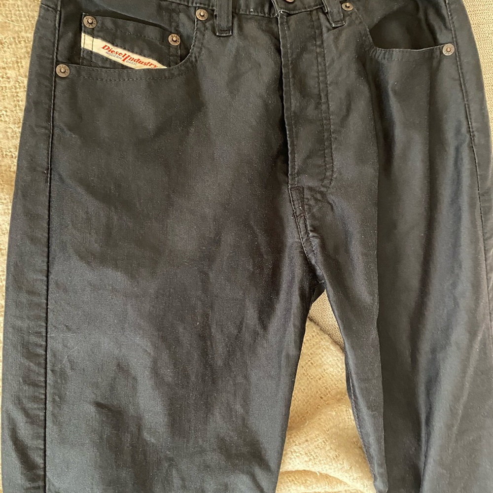 Authentic diesel skinny jeans - Picture 4 of 5